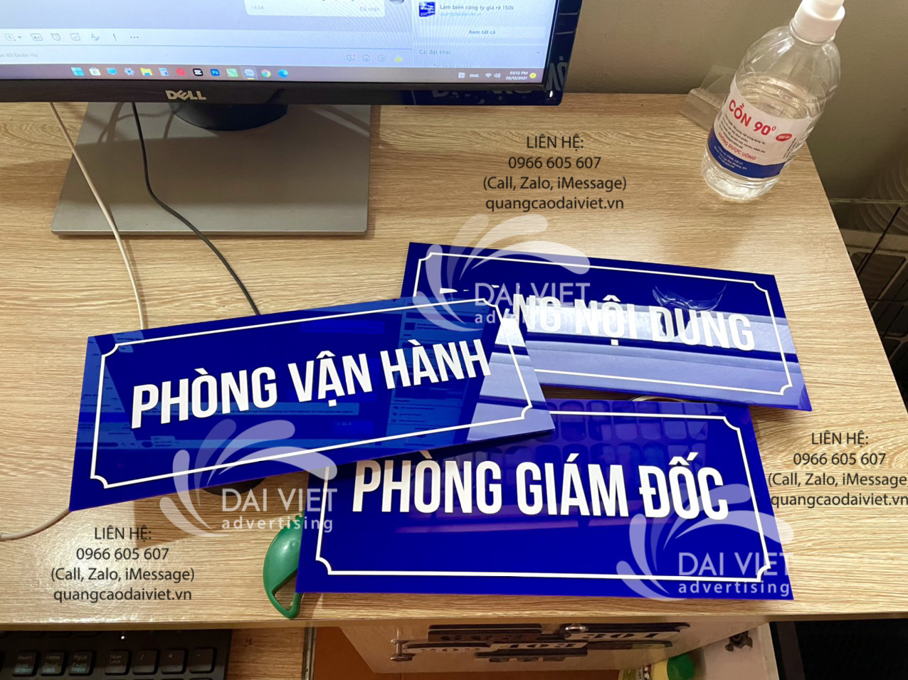 bien-phong-giam-doc-bang-mica-gia-re bien-phong-giam-doc-bang-mica-gia-re
